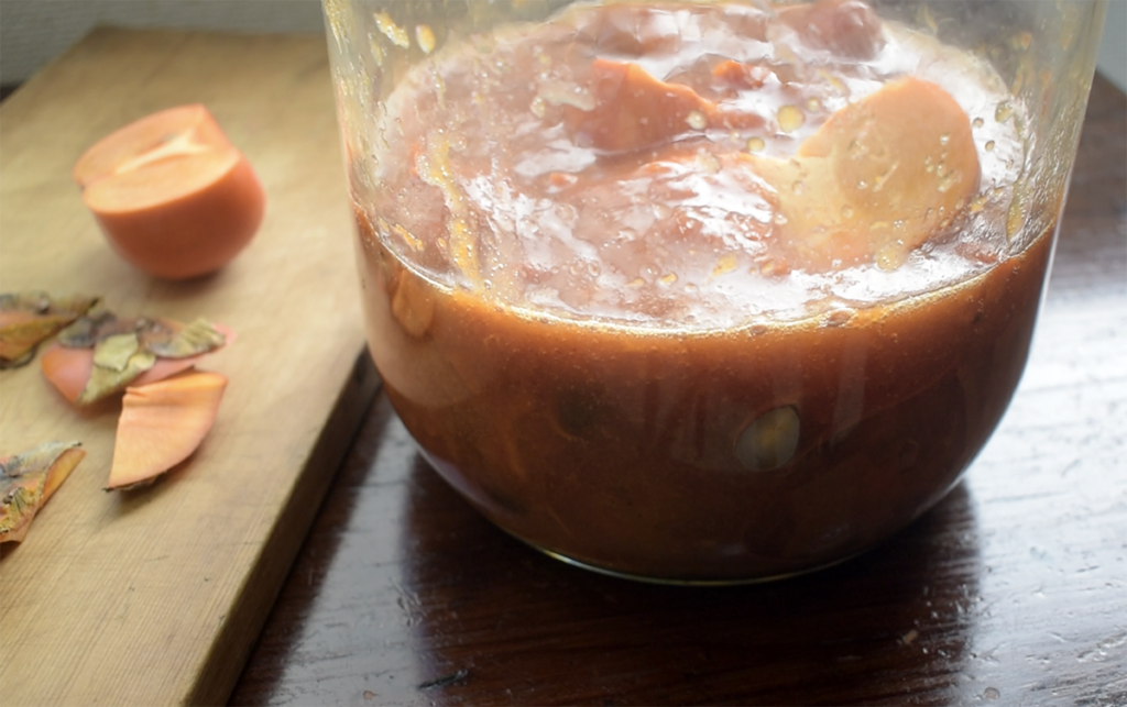 発酵しているので、新しく入れても発酵は加速します。